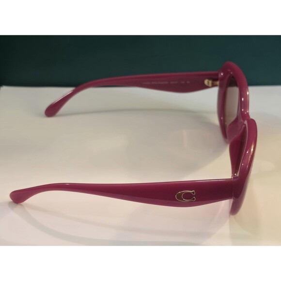 Coach Pillow Tabby  Oval Women\'s Sunglasses Milky Magenta CR609 2024